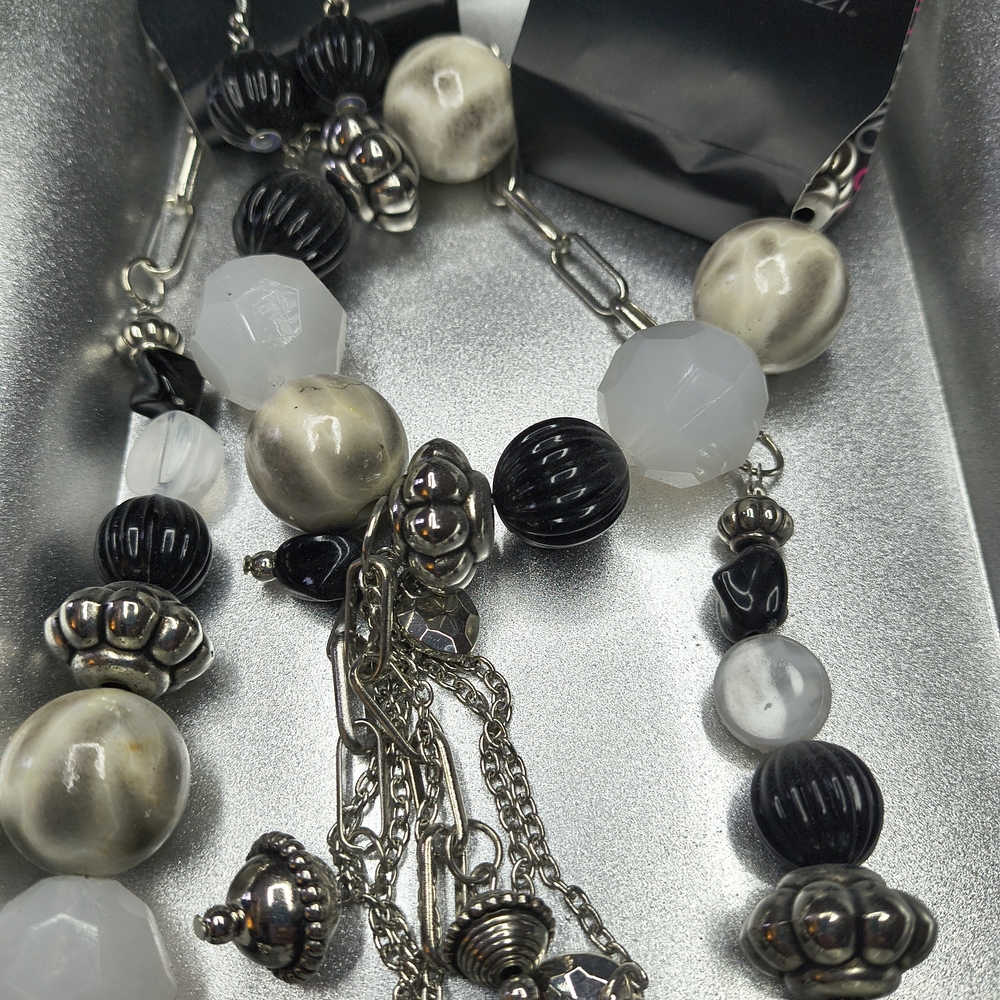 Elegant Black and White Necklace Coordinated Set. Pearl Bead. Charm Fringe